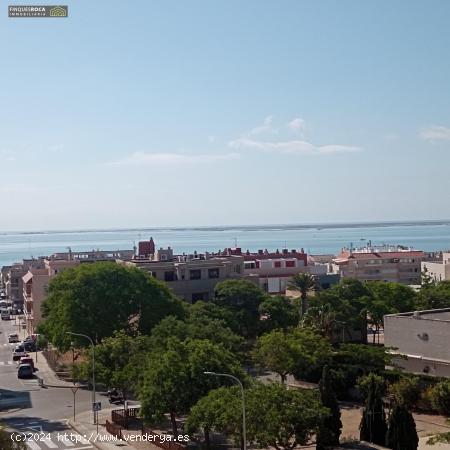 Apartamento de 3 habitaciones, muy luminoso y con muy buenas vistas - TARRAGONA