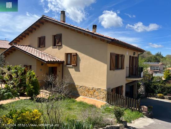 ESPECTACULAR CASA A CUATRO VIENTOS EN VENTA EN MOIÁ - BARCELONA