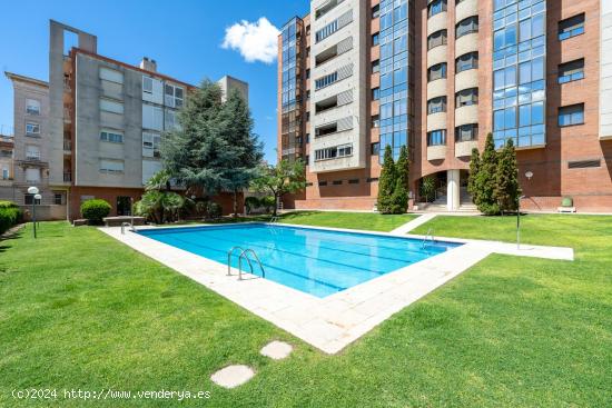 Piso en venta en Calle del Doctor Robert 65, Centre, Reus - TARRAGONA