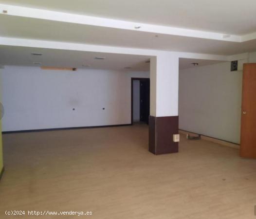 LOACAL EN VENTA EN RIPOLLET - BARCELONA