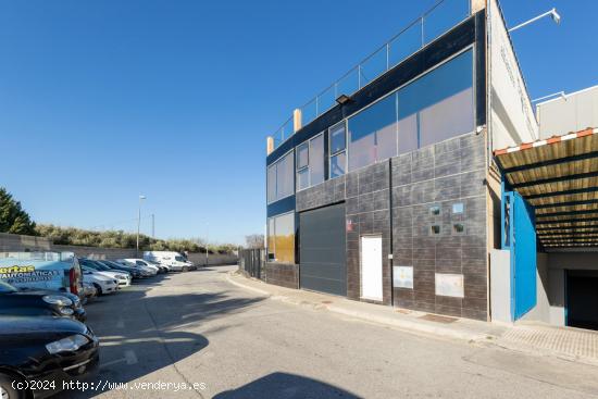 VENTA O ALQUILER CON OPCIÓN A COMPRA DE NAVE INDUSTRIAL EN ALHENDIN (GRANADA) - GRANADA