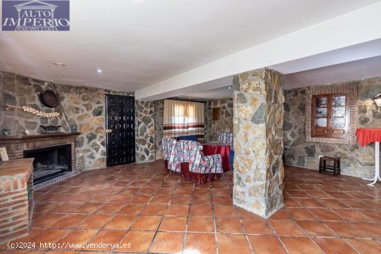 VIVIENDA CON 4500M2 DE PARCELA EN LA DEHESA DE ILLORA - GRANADA