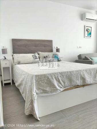 Blanhogar vende estupendo estudio reformado en Torremolinos - MALAGA