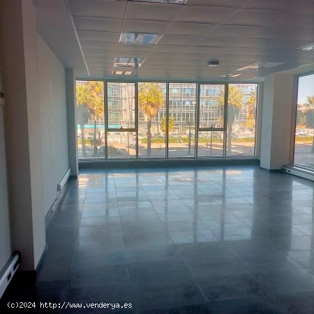 OFICINA EN VENTA EDIFICIO ARTYSUR - CADIZ