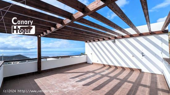 UNA HERMOSA VILLA DE 4DORM EN URBANIZACIÓN  CHAYOFA - SANTA CRUZ DE TENERIFE