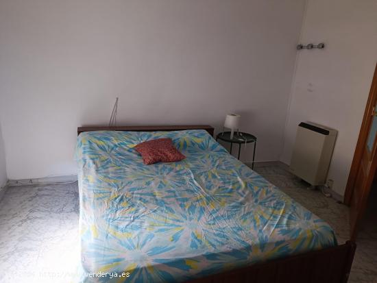 2 habitaciones de alquiler para 2 CHICAS ESTUDIANTES cerca de la Universidad - ALCOY - ALICANTE