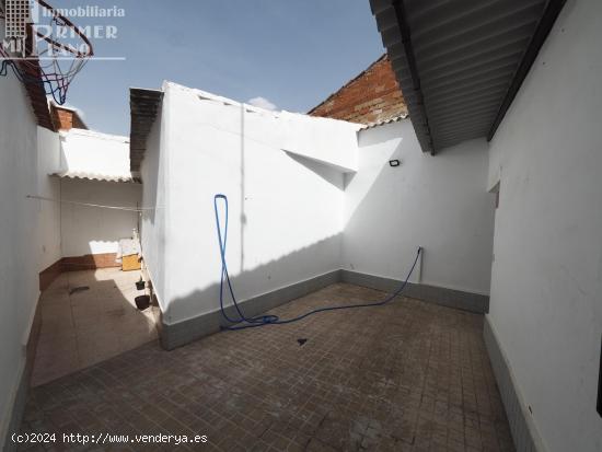 *Se vende casa de planta baja, con 149m2 de superficie de suelo y 6 metros de fachada* - CIUDAD REAL