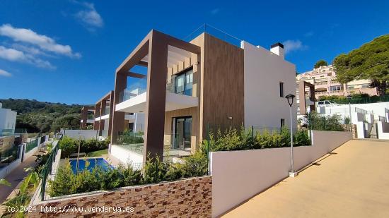  Mallorca, Font de Sa Cala, villa amueblada nueva 3 dormitorios con piscina en venta - BALEARES 