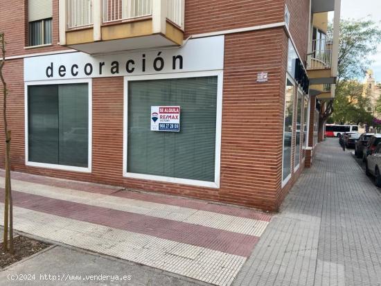 LOCAL COMERCIAL CON MUCHA VISIBILIDAD EN CABEZO DE TORRES - MURCIA