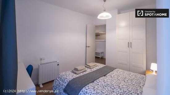 Apartamento de 3 dormitorios en alquiler en Extramurs, Valencia. - VALENCIA