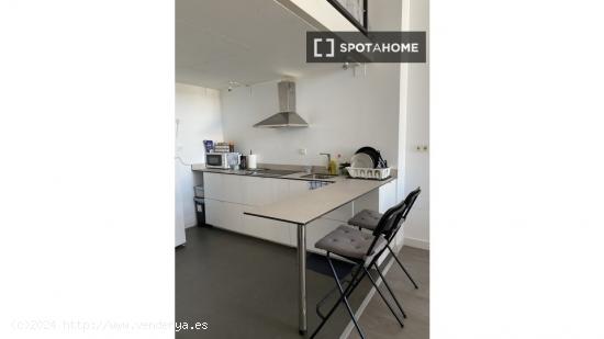 Apartamento entero de 1 dormitorio en València - VALENCIA