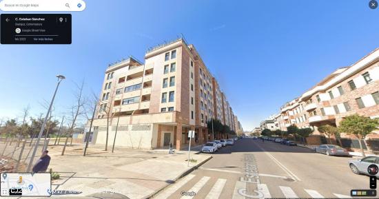 LOCAL EN ALQUILER RONDA NORTE FRENTE NUEVOS JUZGADOS - BADAJOZ