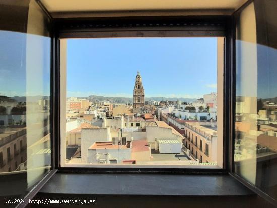 Sobreático con cinco habitaciones en Platería, centro de murcia - MURCIA