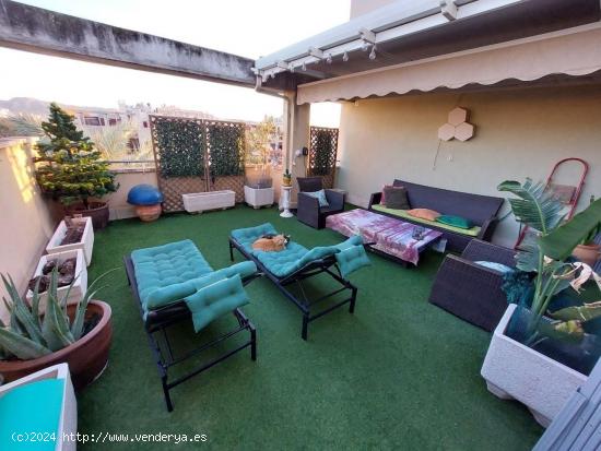 Ático de 3 habitaciones con garaje y terraza en Juan de Borbón - MURCIA