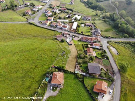 FINCA EDIFICABLE  DE 1100 M2 EN ANTROMERO, GOZÓN, A 500 M DE LA PLAYA - ASTURIAS