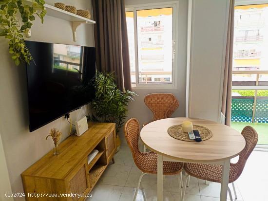 Magnifico apartamento cerca del Parque de la Paloma y de la playa en Benalmádena. - MALAGA