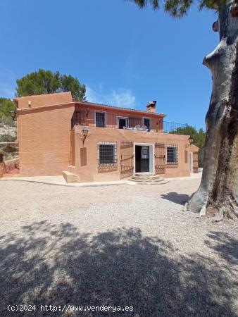  Se Vende en Orxeta - ALICANTE 