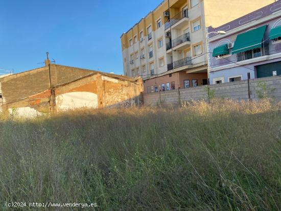 CASABANCO VENDE  SUELO URBANO - BADAJOZ