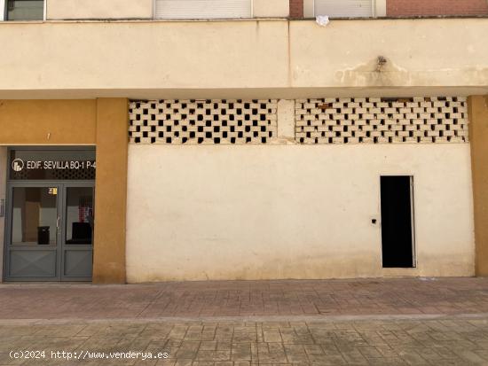  CASABANCO VENDE  LOCAL EN BRUTO EN ALMENDRALEJO - BADAJOZ 