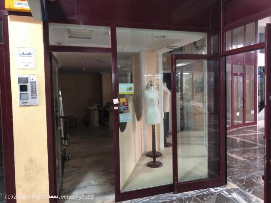 CASABANCO VENDE  LOCAL COMERCIAL EN BADAJOZ - BADAJOZ