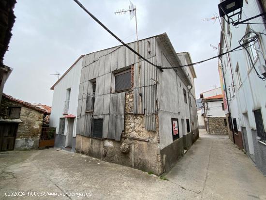 CASABANCO VENDE CASA EN PIORNAL. - CACERES