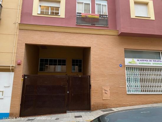 CASABANCO VENDE  LOCAL COMERCIAL  EN ALMENDRALEJO - BADAJOZ