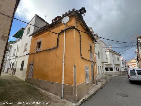 CASABANCO VENDE CASA DE TRES DORMITORIOS EN  NAVALMORAL DE LA MATA. - CACERES