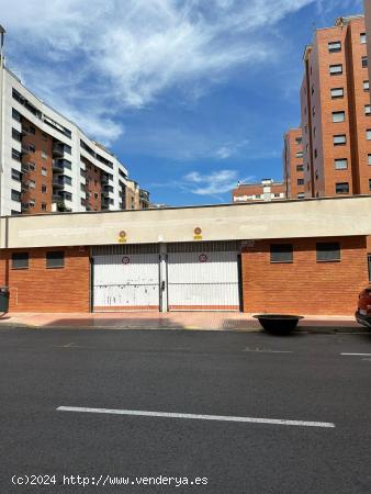  Plaza de parking amplia y cubierta a la venta en Castellón - CASTELLON 