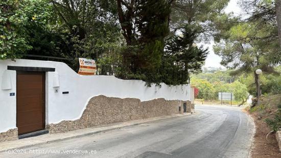 Villa de lujo en Campoamor con vistas frontales al mar - ALICANTE