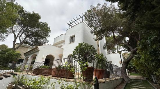 Villa de lujo en Campoamor con vistas frontales al mar - ALICANTE