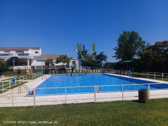 Piso en Montesol con Piscina - CACERES