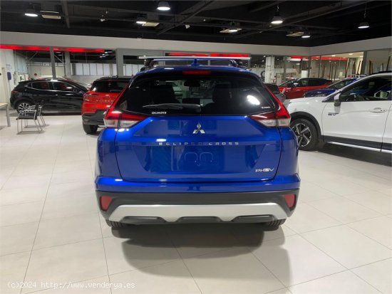 Se Vende MITSUBISHI Eclipse Cross 2.4 PHEV Kaiteki Auto 4WD