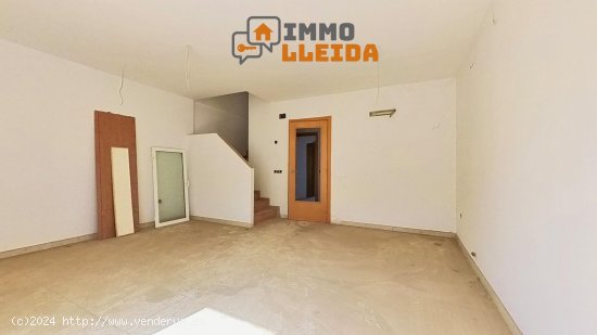 Unifamiliar adosada en venta  en Bellcaire d Urgell - Lleida