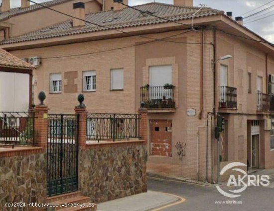 ¡¡VIVIENDA OKUPADA, NO SE PUEDE VISITAR!! DUPLEX EN ESQUIVIAS