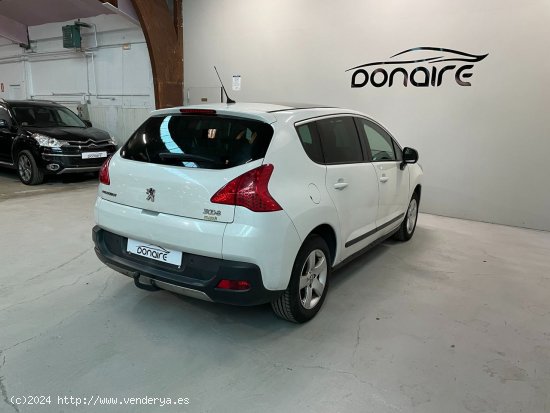 Peugeot 3008 Sport Pack 1.6 HDI 112 FAP CMP - Sada