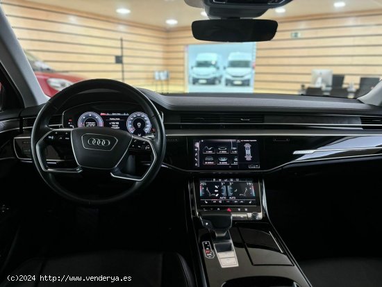 Audi A8 LANG 50 TDI Quattro 285CV - Lugo