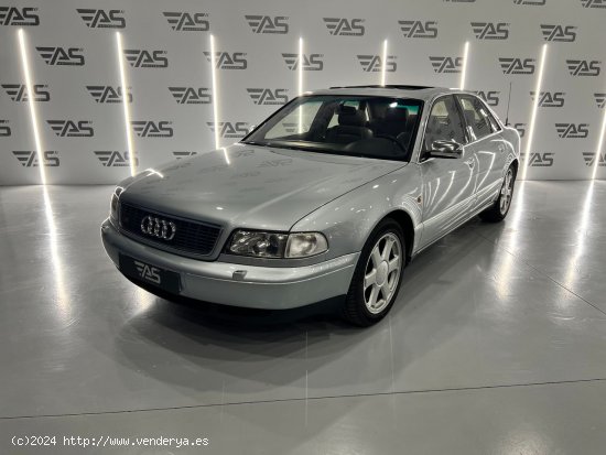 Audi S8 4.2 QUATTRO TIPTRONIC V8 340cv – SÓLO 49.000km - Palafrugell