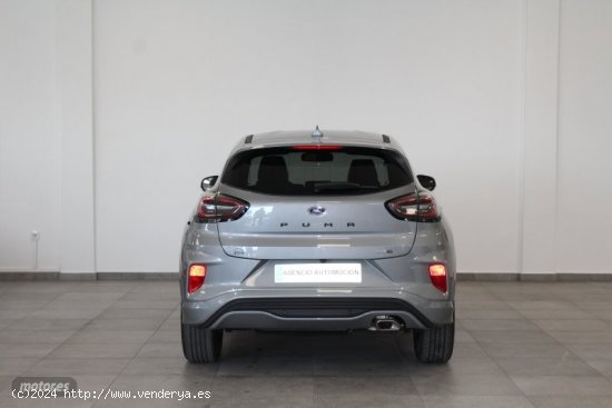 Ford Puma 1.0 EcoBoost 125cv ST-Line MHEV de 2023 con 27.112 Km por 24.900 EUR. en Cadiz