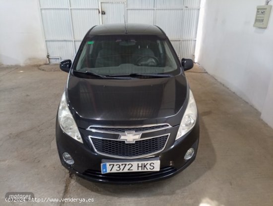 Chevrolet Spark 1.0 16V 68 CV de 2012 con 128.424 Km por 3.500 EUR. en Sevilla