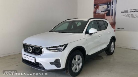 Volvo XC40 2.0 B3 ESSENTIAL AUTO 163 5P de 2024 con 1 Km por 35.750 EUR. en Cadiz