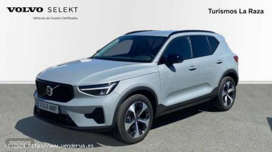 Volvo XC40 XC40 Plus, B3 mild hybrid, Gasolina, Dark de 2024 con 16.400 Km por 36.900 EUR. en Sevill