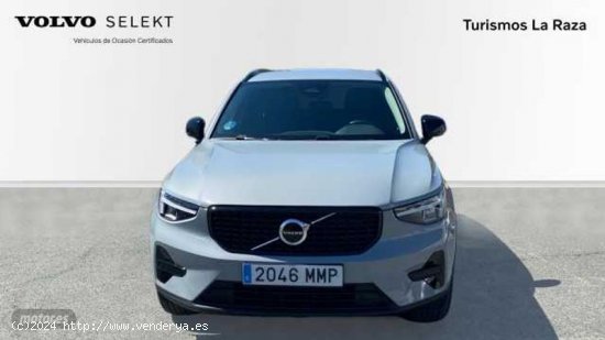 Volvo XC40 XC40 Plus, B3 mild hybrid, Gasolina, Dark de 2024 con 16.400 Km por 36.900 EUR. en Sevill