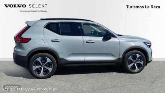 Volvo XC40 XC40 Plus, B3 mild hybrid, Gasolina, Dark de 2024 con 16.400 Km por 36.900 EUR. en Sevill