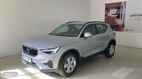 Volvo XC40 2.0 B3 ESSENTIAL AUTO 163 5P de 2024 con 1 Km por 35.750 EUR. en Cadiz