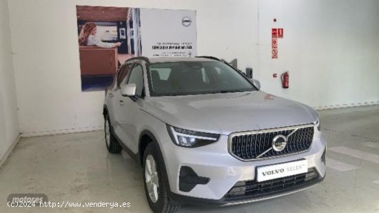 Volvo XC40 2.0 B3 ESSENTIAL AUTO 163 5P de 2024 con 1 Km por 35.750 EUR. en Cadiz