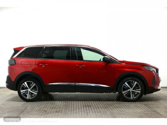 Peugeot 5008 PureTech 130 S&S Allure 96 kW (130 CV) de 2022 con 22.089 Km por 27.490 EUR. en MADRID