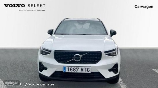 Volvo XC40 2.0 B3 PLUS DARK AUTO 5P de 2024 con 1 Km por 41.250 EUR. en Vizcaya