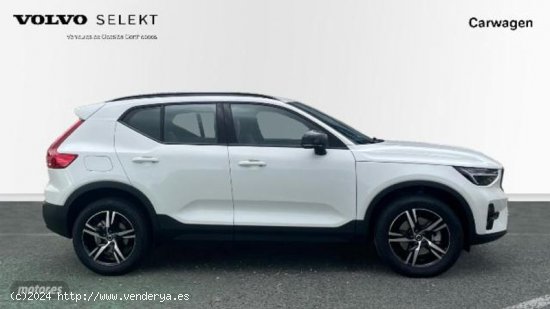 Volvo XC40 2.0 B3 PLUS DARK AUTO 5P de 2024 con 1 Km por 41.250 EUR. en Vizcaya