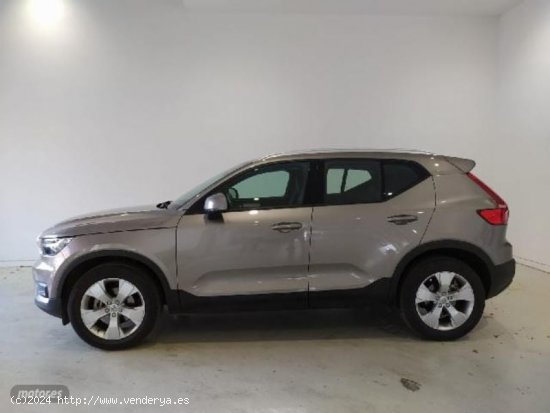 Volvo XC40 1.5 T3 MOMENTUM PRO AUTO 163 5P de 2021 con 42.134 Km por 30.000 EUR. en Cadiz