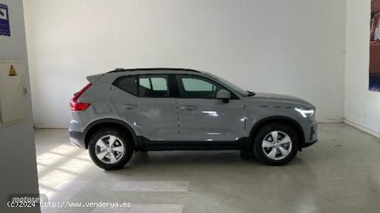 Volvo XC40 2.0 B3 ESSENTIAL AUTO 163 5P de 2024 con 10 Km por 35.100 EUR. en Cadiz